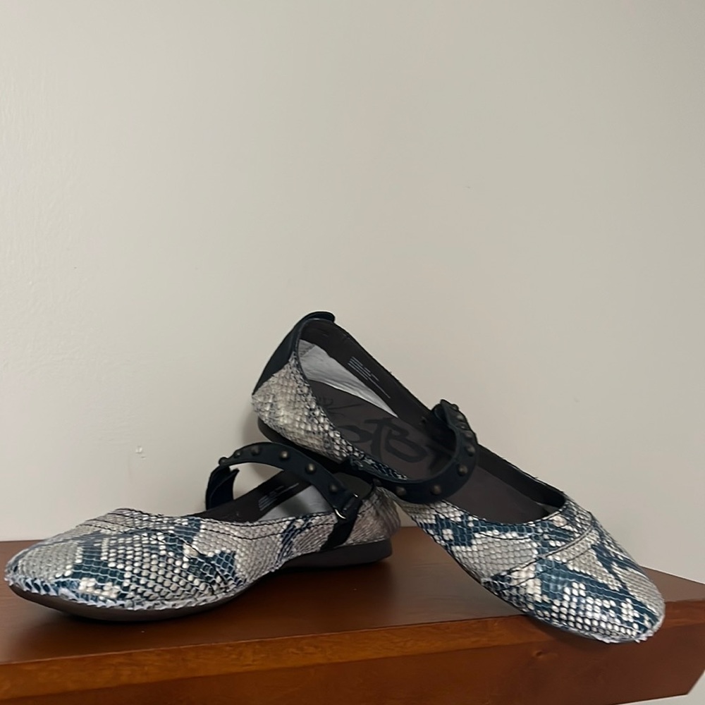 OTBT Gamine Ballet Flats